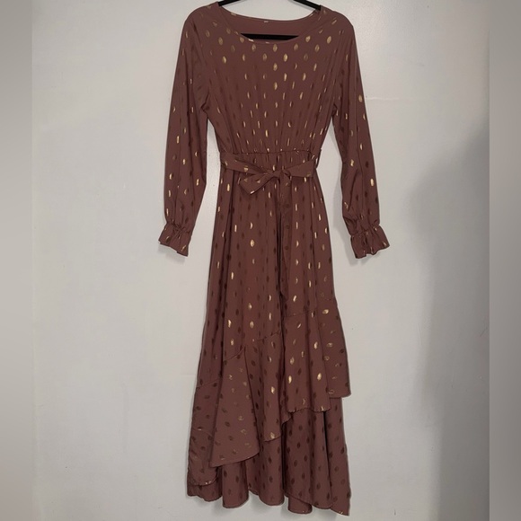 Dresses & Skirts - Blush Pink Long Sleeve Maxi Dress with Gold Accents and removable sash size L-G